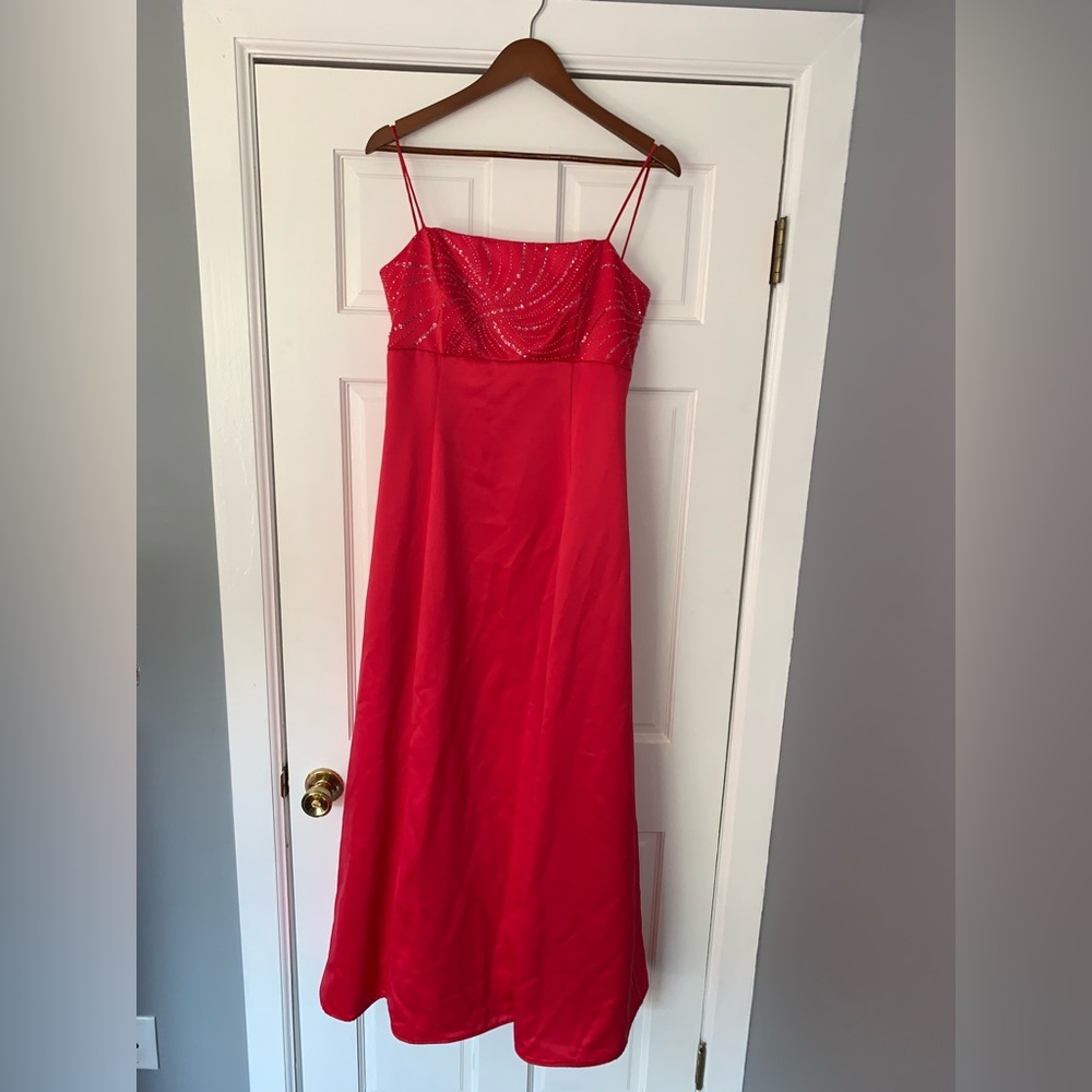 SIZE 14 PROM DRESS
